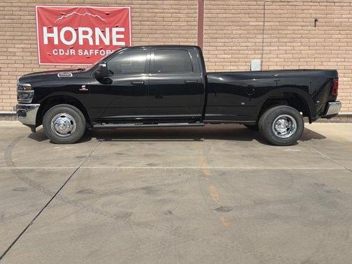 Bright White Clearcoat 2026 RAM 3500 Big Horn