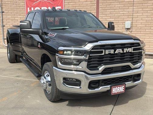 Bright White Clearcoat 2026 RAM 3500 Big Horn