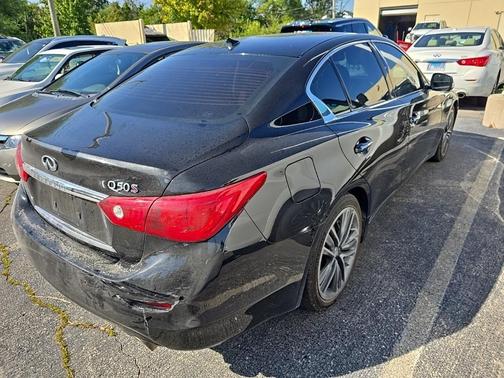 2014 INFINITI Q50 Sport