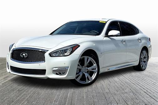 2018 INFINITI Q70L 3.7X LUXE