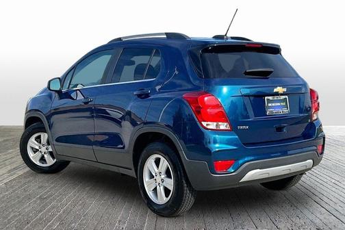 Pacific Blue Metallic 2020 Chevrolet Trax LT