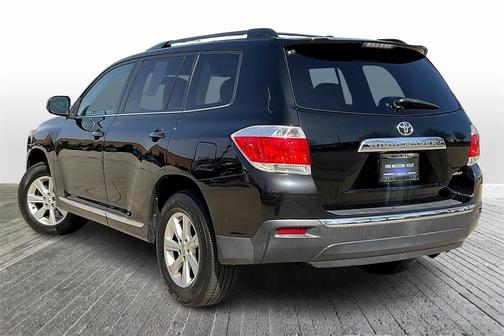 2011 Toyota Highlander SE