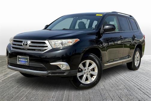 2011 Toyota Highlander SE