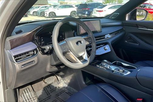 2026 INFINITI QX60 SPT