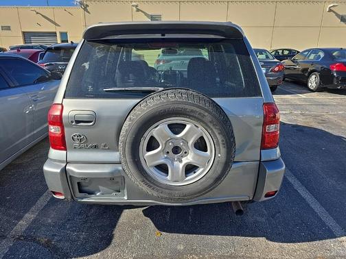 2005 Toyota RAV4 