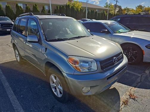 2005 Toyota RAV4 