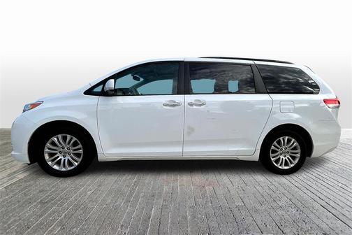 2013 Toyota Sienna XLE