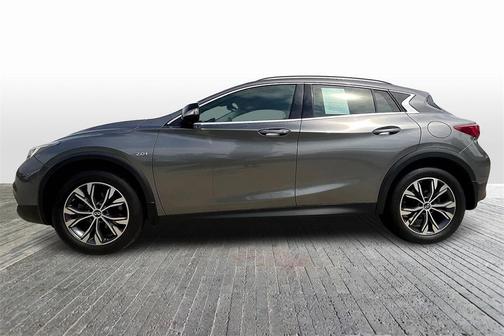 2018 INFINITI QX30 ESSENTIAL