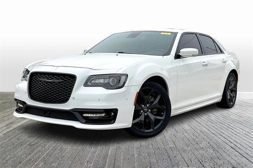 2022 Chrysler 300 S