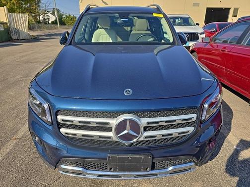 2020 Mercedes-Benz GLB 250 