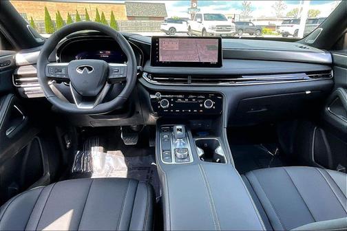 Diamond Black 2027 INFINITI QX60 SPT
