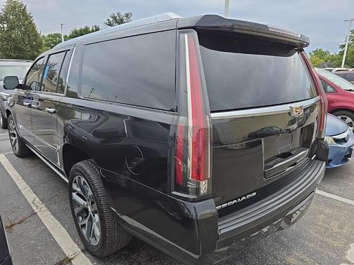 2019 Cadillac Escalade ESV Premium Luxury
