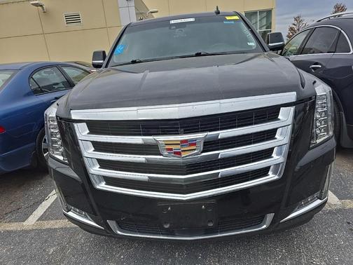 2019 Cadillac Escalade ESV Premium Luxury