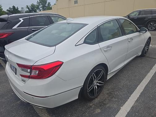 2021 Honda Accord Touring 2.0T