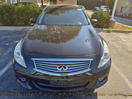 2015 INFINITI Q40 