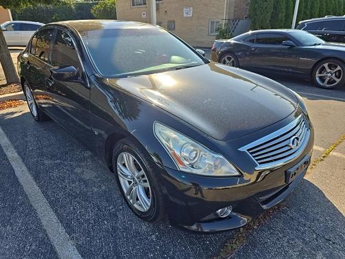 2015 INFINITI Q40 