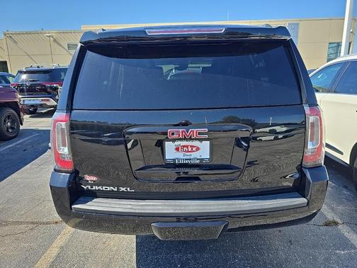 2018 GMC Yukon XL SLT