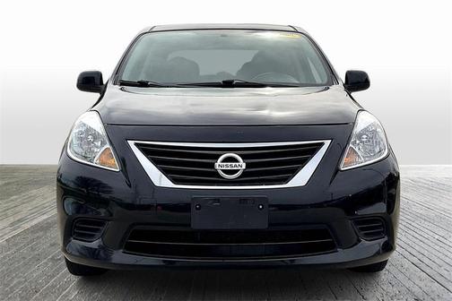 2014 Nissan Versa 1.6 SV