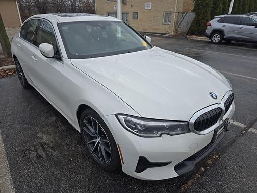 2019 BMW 330 i xDrive
