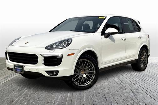 2017 Porsche Cayenne Platinum Edition
