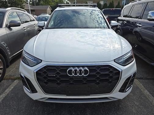 2023 Audi Q5 45 S line quattro Premium
