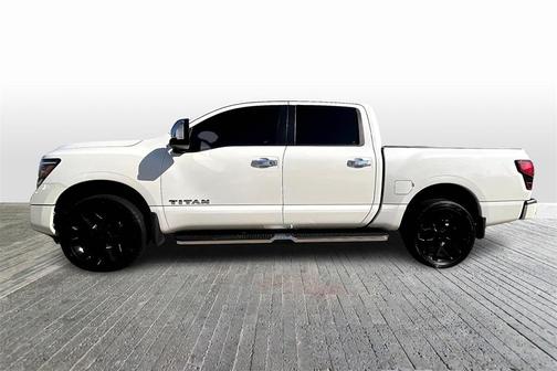 2021 Nissan Titan SL