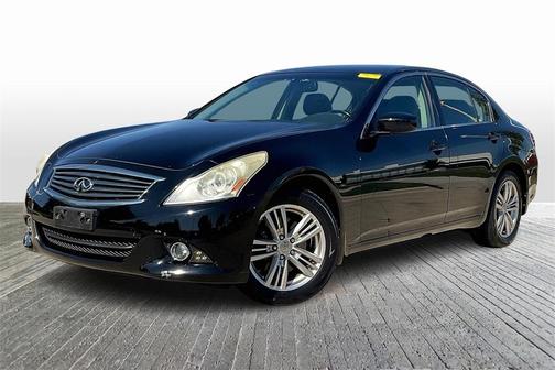 2011 INFINITI G37x 