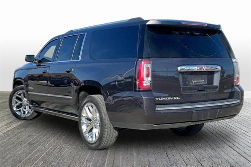 2017 GMC Yukon XL Denali