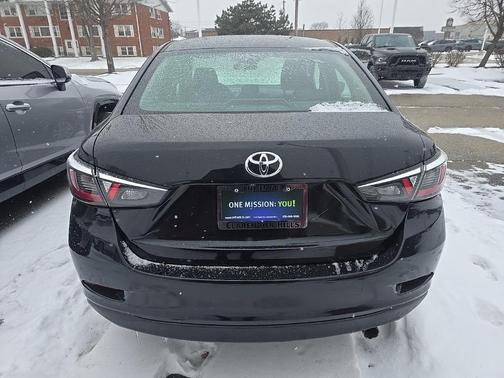 2017 Toyota Yaris iA 