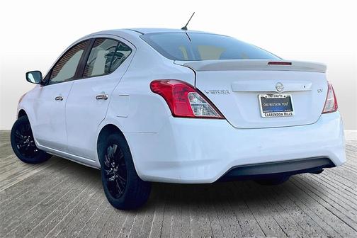 2018 Nissan Versa 1.6 SV
