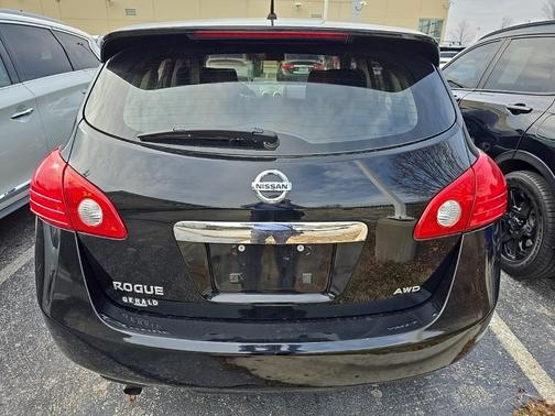 2012 Nissan Rogue S