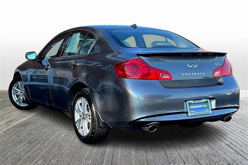 2011 INFINITI G25x 