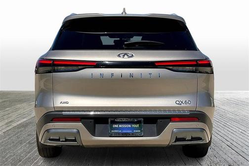 2022 INFINITI QX60 Luxe