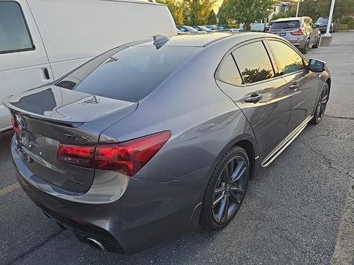 2019 Acura TLX V6 Technology & A-Spec