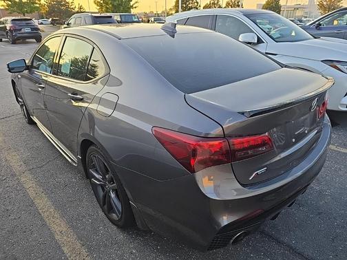 2019 Acura TLX V6 Technology & A-Spec