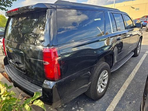 2019 Chevrolet Suburban LT