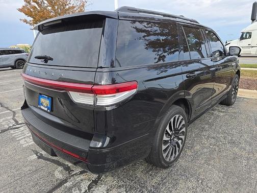 2023 Lincoln Navigator Black Label