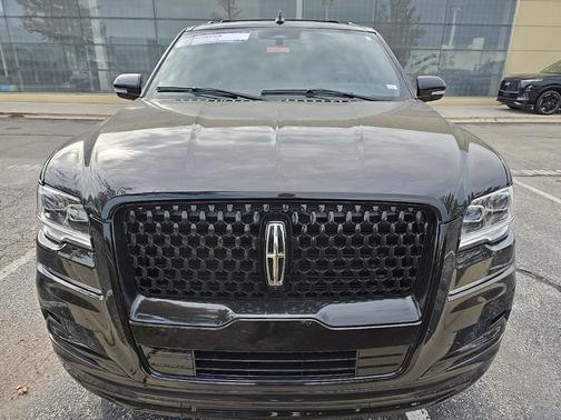 2023 Lincoln Navigator Black Label