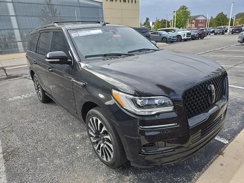 2023 Lincoln Navigator Black Label