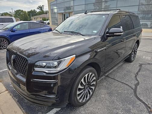 2023 Lincoln Navigator Black Label