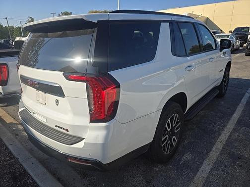 2023 GMC Yukon AT4