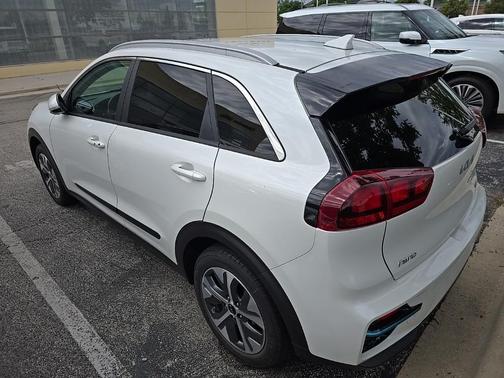 2022 Kia Niro EV S