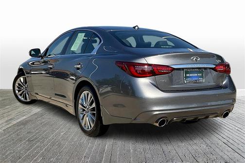 2022 INFINITI Q50 LUXE