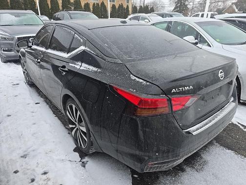 2020 Nissan Altima 2.5 SR