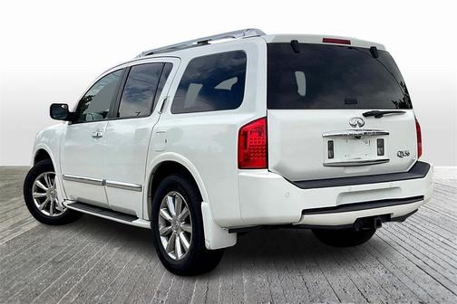 2010 INFINITI QX56
