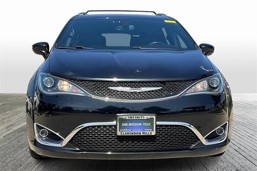 2020 Chrysler Pacifica Touring-L Plus