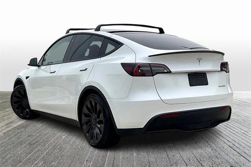 2023 Tesla Model Y Performance