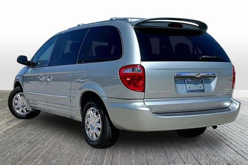 Satin Jade Pearlcoat 2004 Chrysler Town & Country Limited