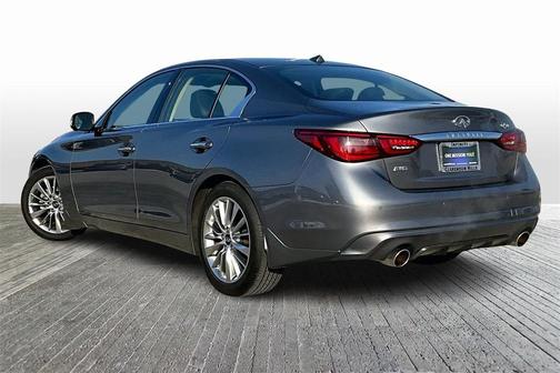 2023 INFINITI Q50 LUXE