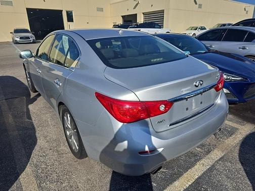2014 INFINITI Q50 Premium